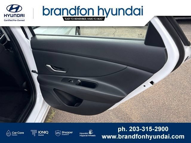 Certified 2024 Hyundai Elantra SEL FWD image 9