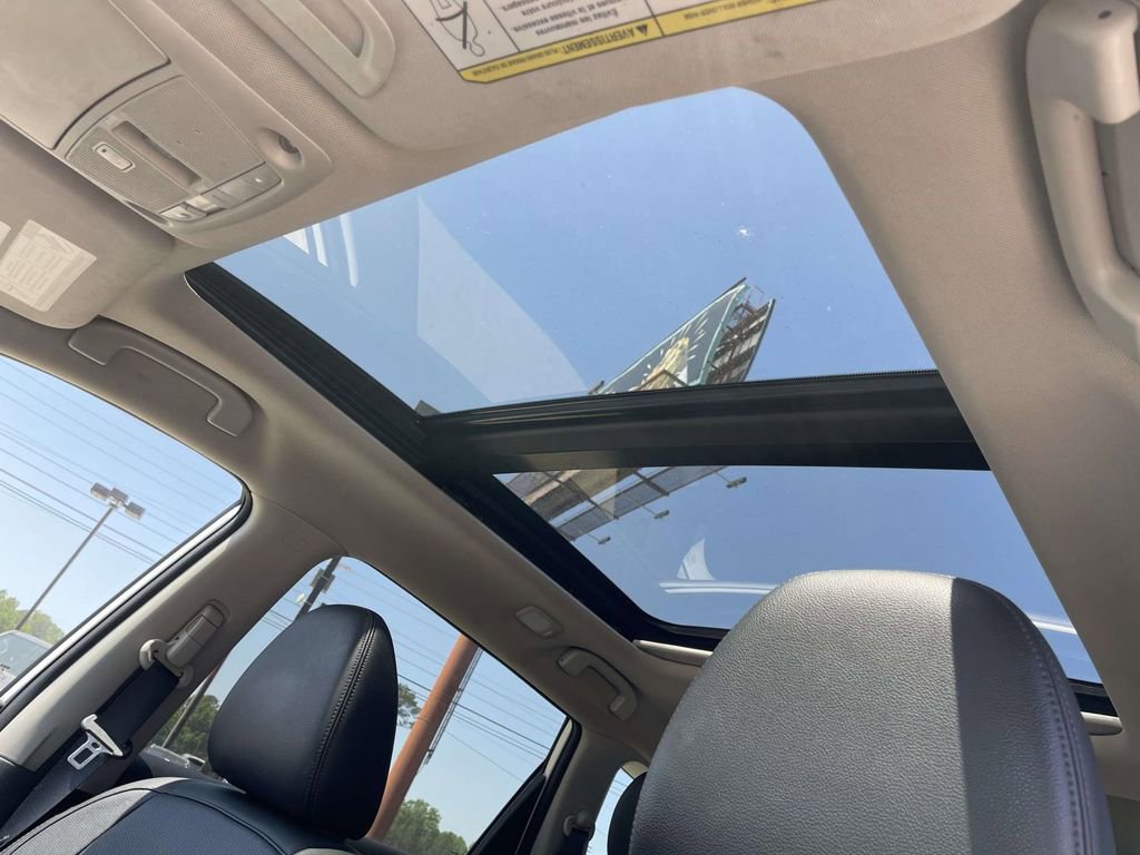 Used 2018 Nissan Rogue SL w/ Premium Package FWD image 20