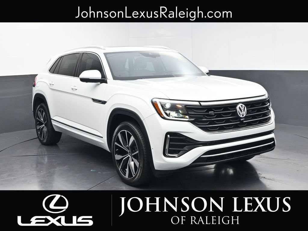 Used 2025 Volkswagen Atlas Cross Sport SEL Premium R-Line AWD/4WD image 3