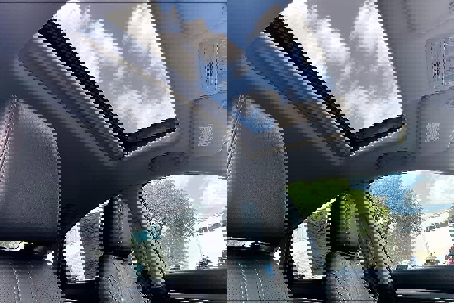 Used 2017 Honda Civic Touring image 14