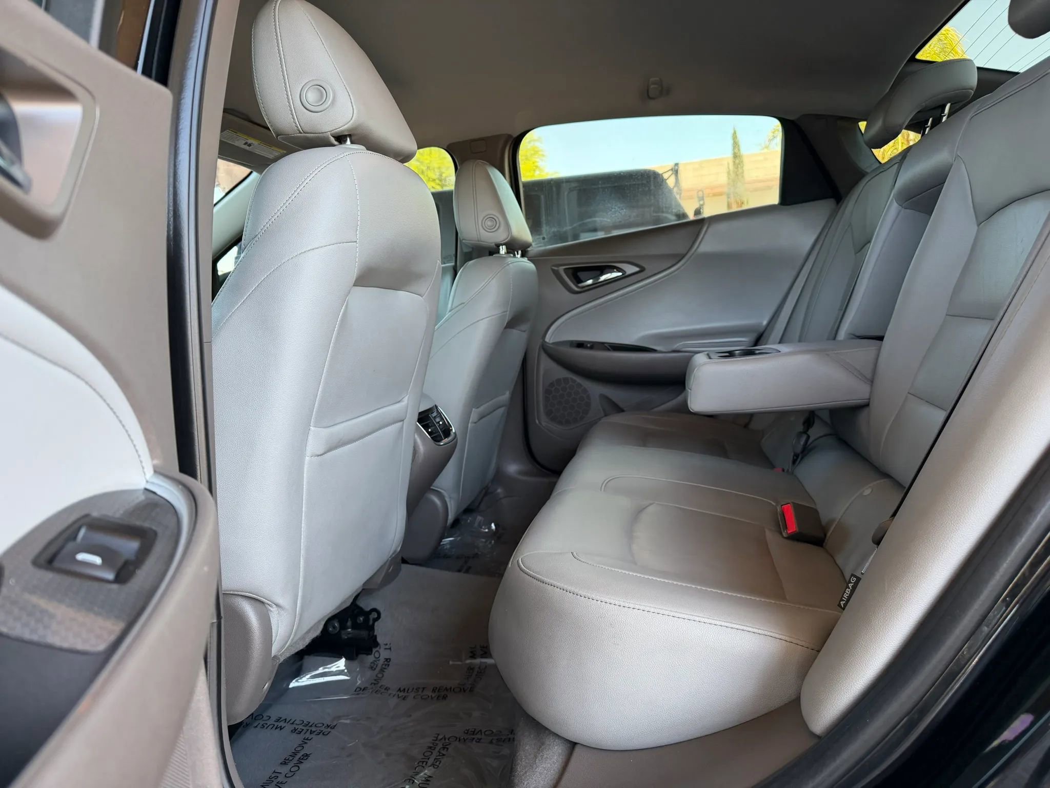 Used 2019 Chevrolet Malibu LT w/ Leather Package FWD image 23