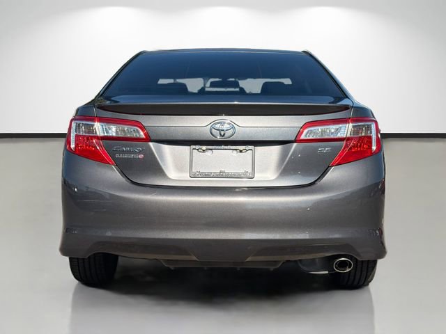 Used 2013 Toyota Camry SE image 4
