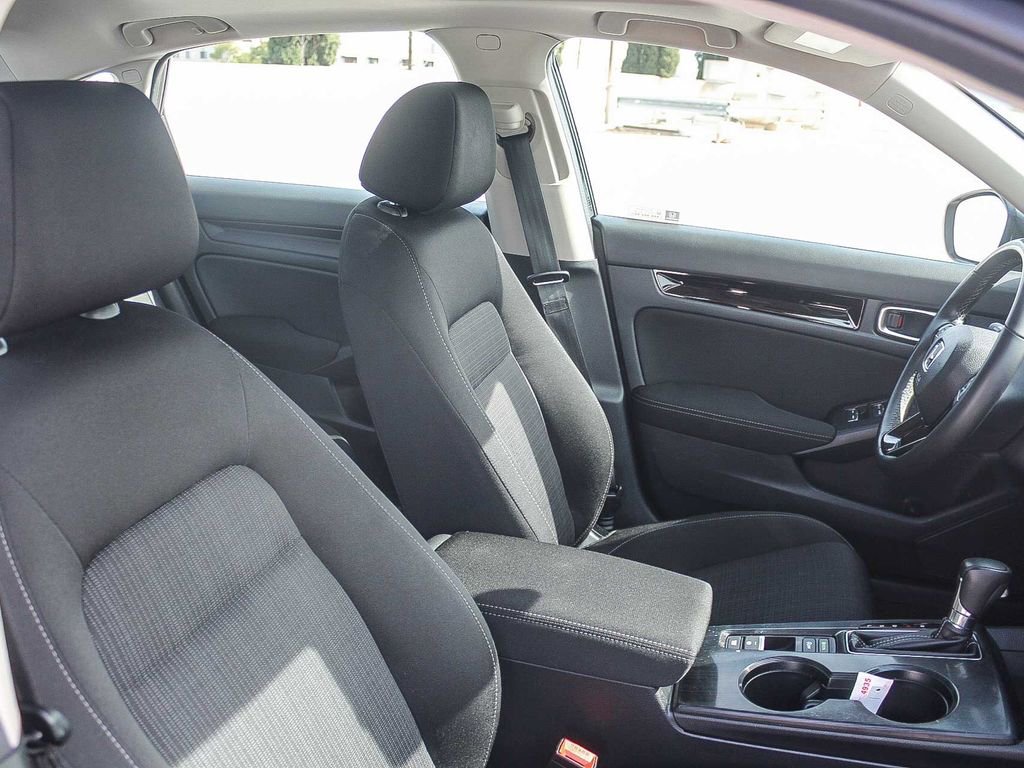 Certified 2023 Honda Civic EX image 17