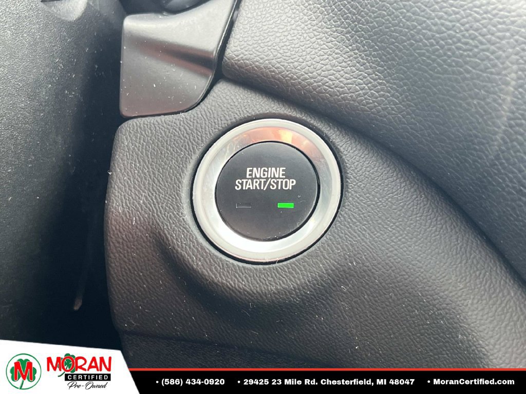 Used 2019 Chevrolet Equinox LT w/ Driver Convenience Package FWD image 23