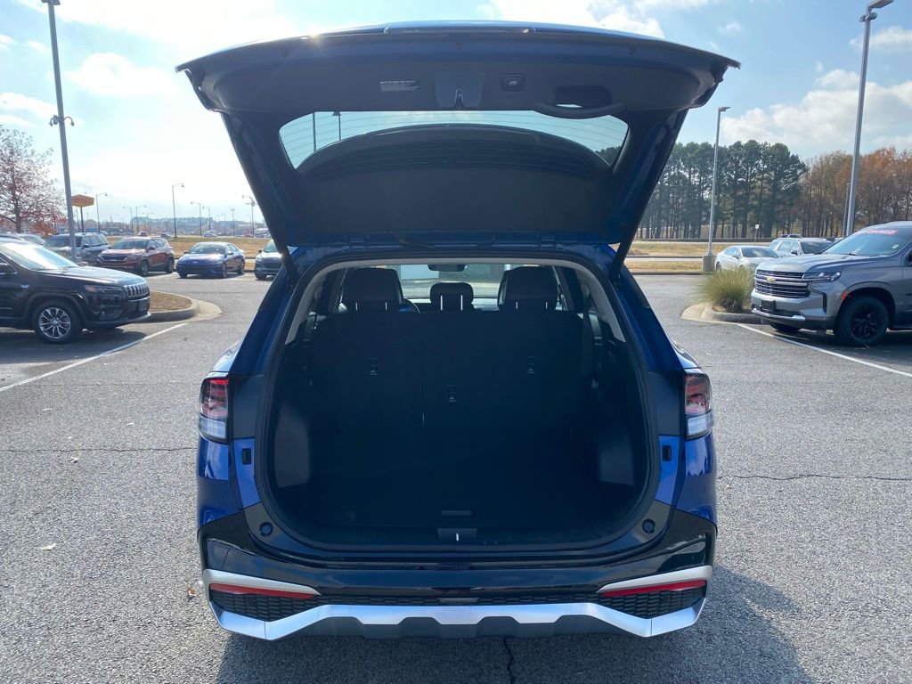 New 2025 Kia Sportage SX image 9