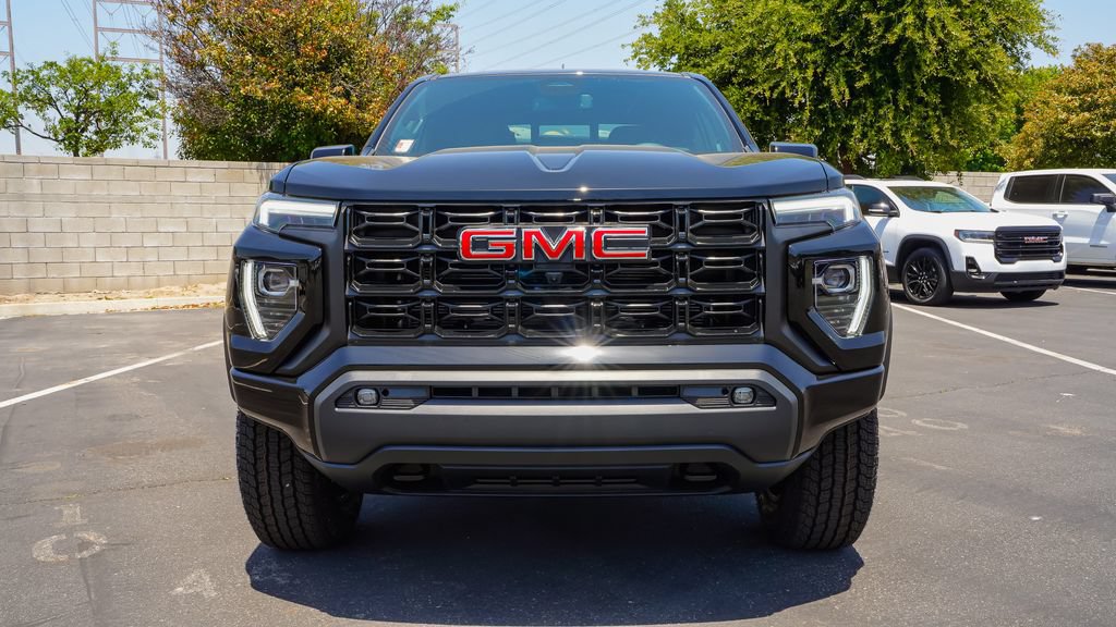 New 2026 GMC Canyon Elevation w/ Convenience Package RWD image 4