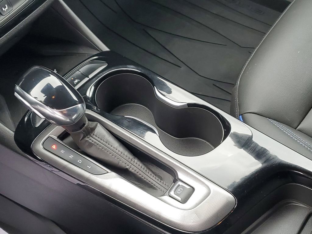 Used 2024 Buick Envista Sport Touring w/ Convenience II Package FWD image 22