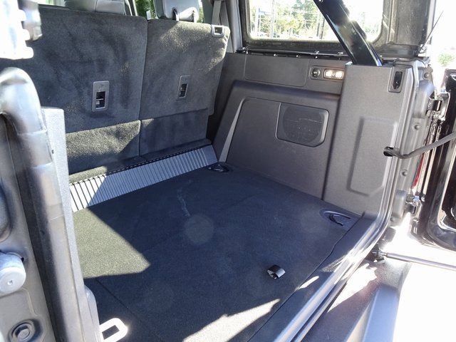 Used 2023 Ford Bronco Wildtrak image 28