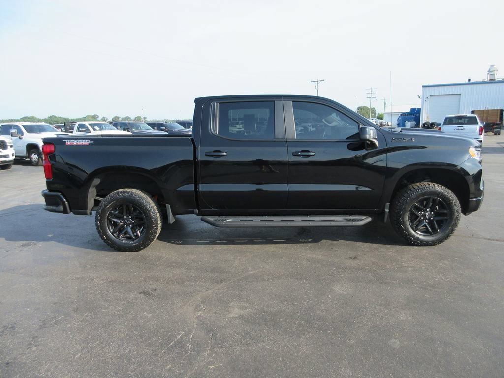 Certified 2023 Chevrolet Silverado 1500 LT Trail Boss w/ LT Trail Boss Premium Package AWD/4WD image 5
