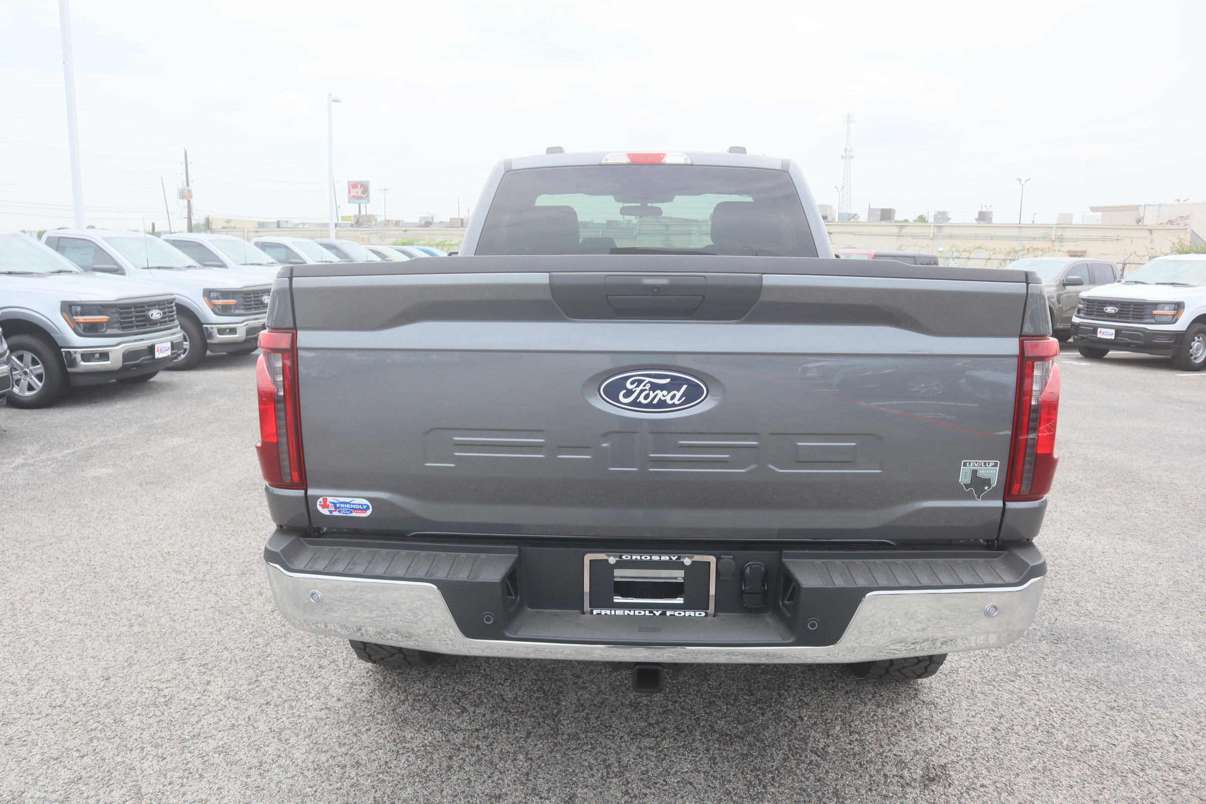 New 2025 Ford F150 XL w/ Equipment Group 103A High image 41