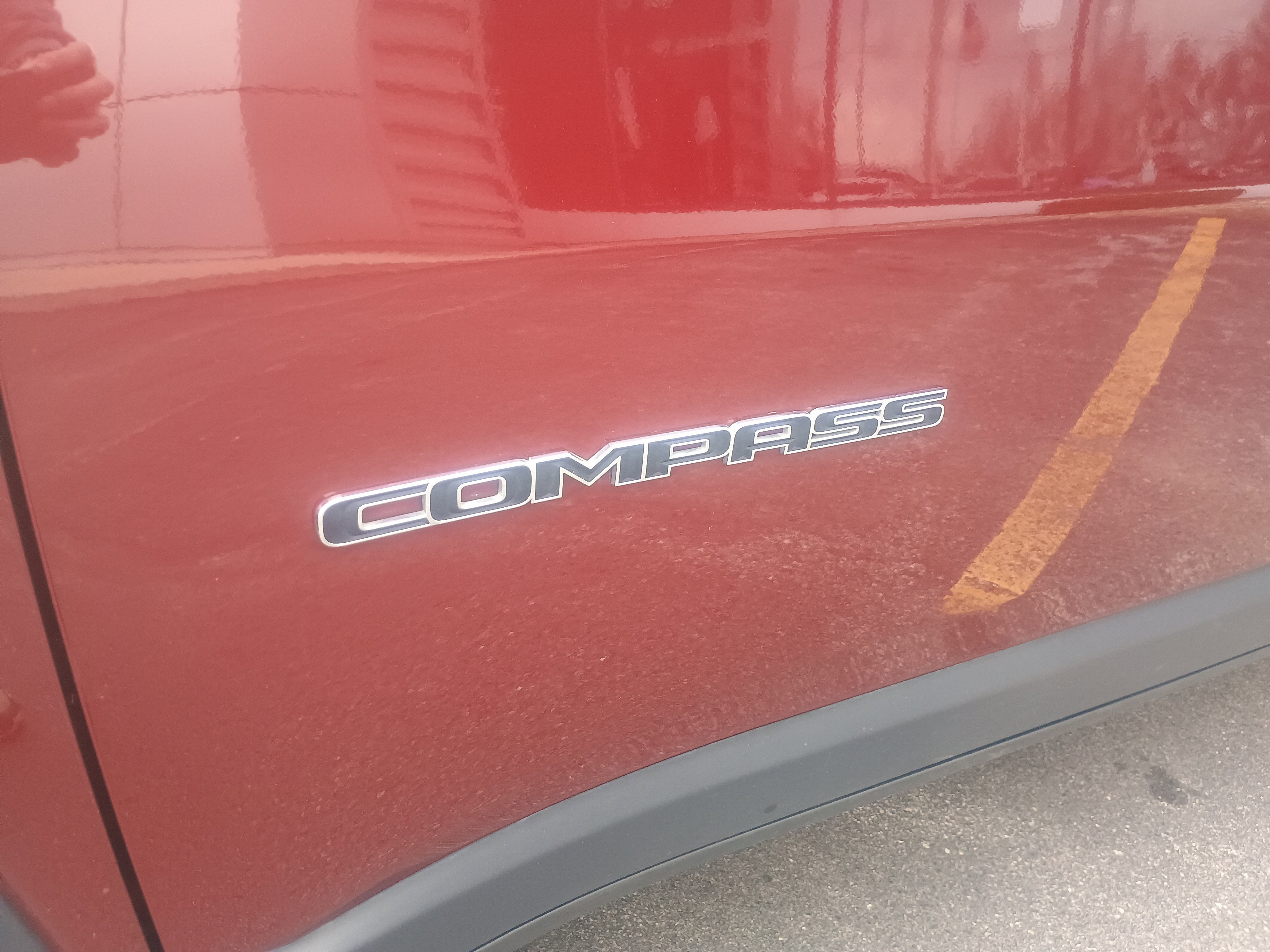 Used 2022 Jeep Compass Limited image 5