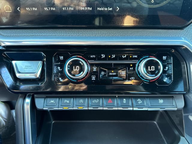 Used 2023 GMC Sierra 1500 Denali w/ Technology Package AWD/4WD image 39