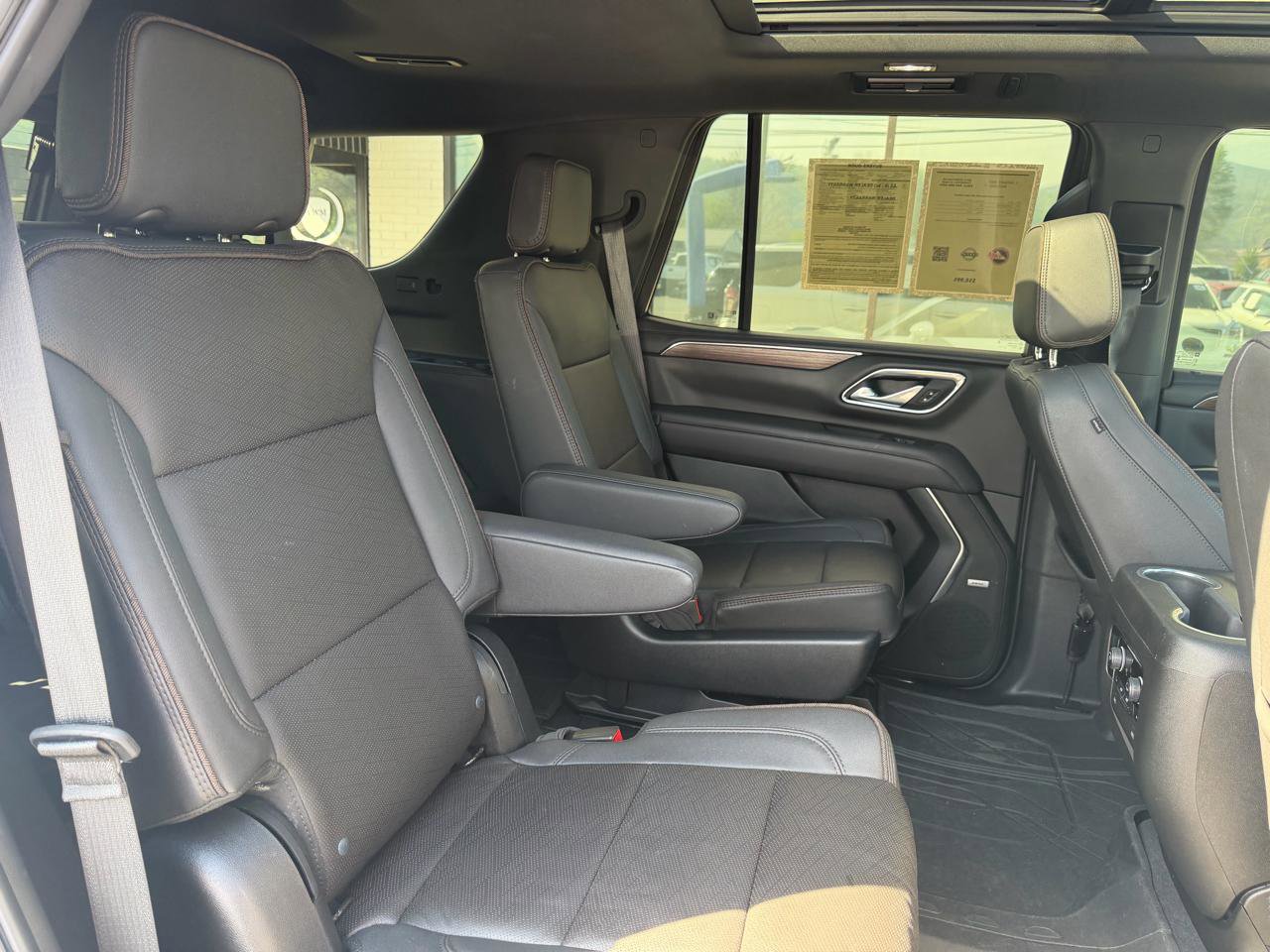 Used 2023 Chevrolet Tahoe High Country w/ Premium Package 2 AWD/4WD image 26