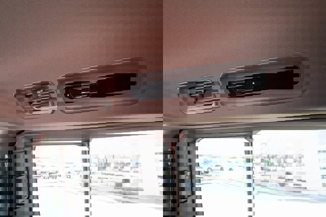 New 2025 Volkswagen ID. Buzz Pro S image 35