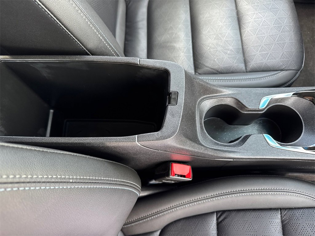 Used 2023 Chevrolet Bolt LT image 16