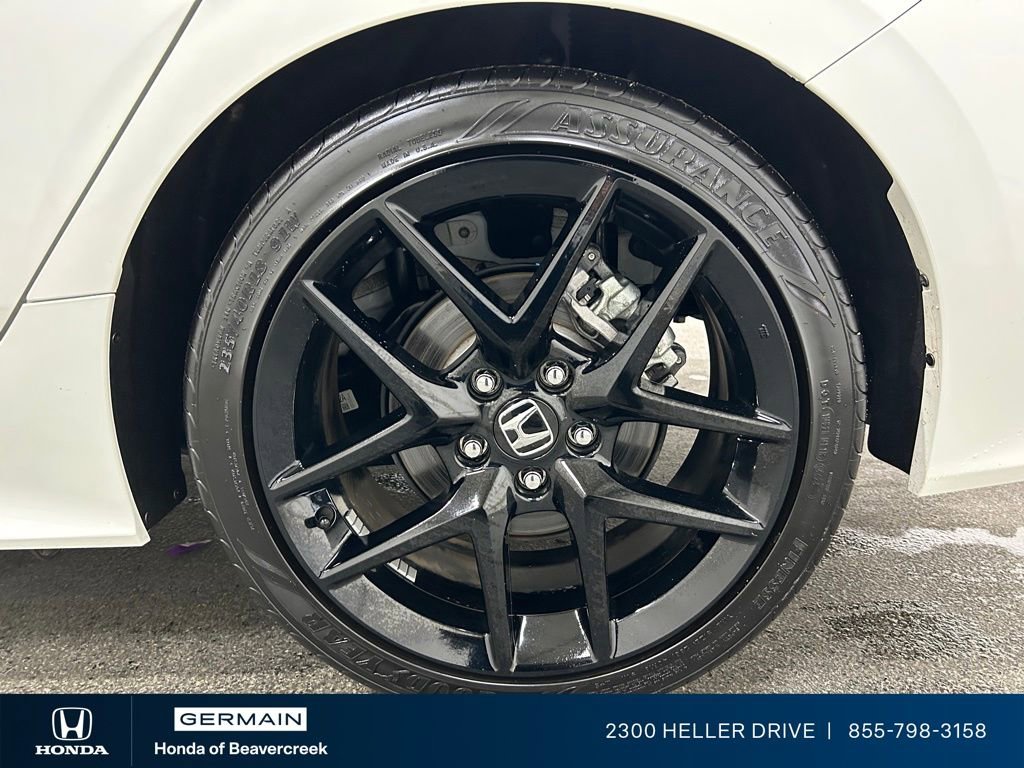 Used 2025 Honda Civic Sport image 14