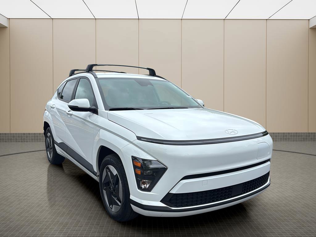 Certified 2024 Hyundai Kona SEL FWD image 7