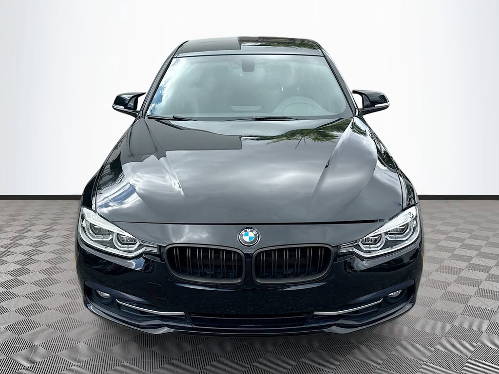 Used 2018 BMW 330i Sedan RWD image 2