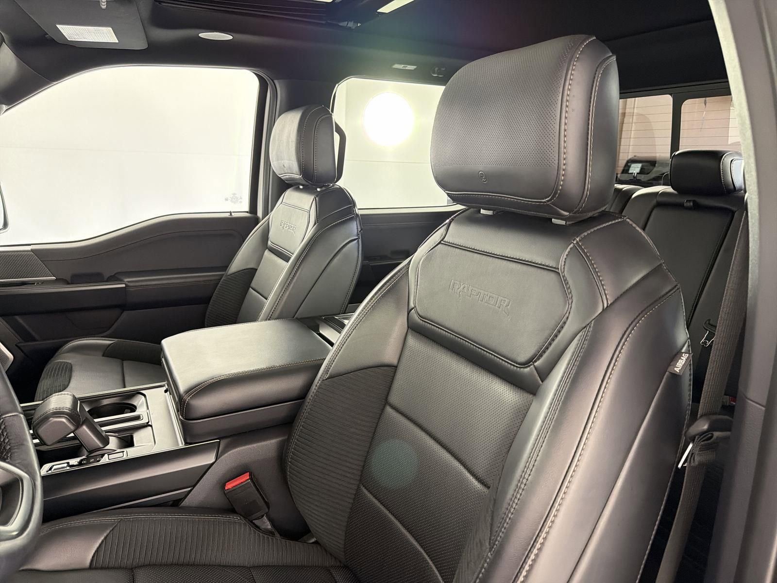 Used 2023 Ford F150 Raptor w/ Raptor Carbon Fiber Package image 25