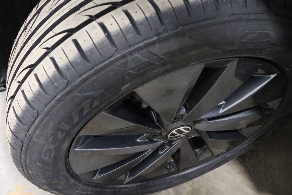 Used 2022 Volkswagen Taos S image 36