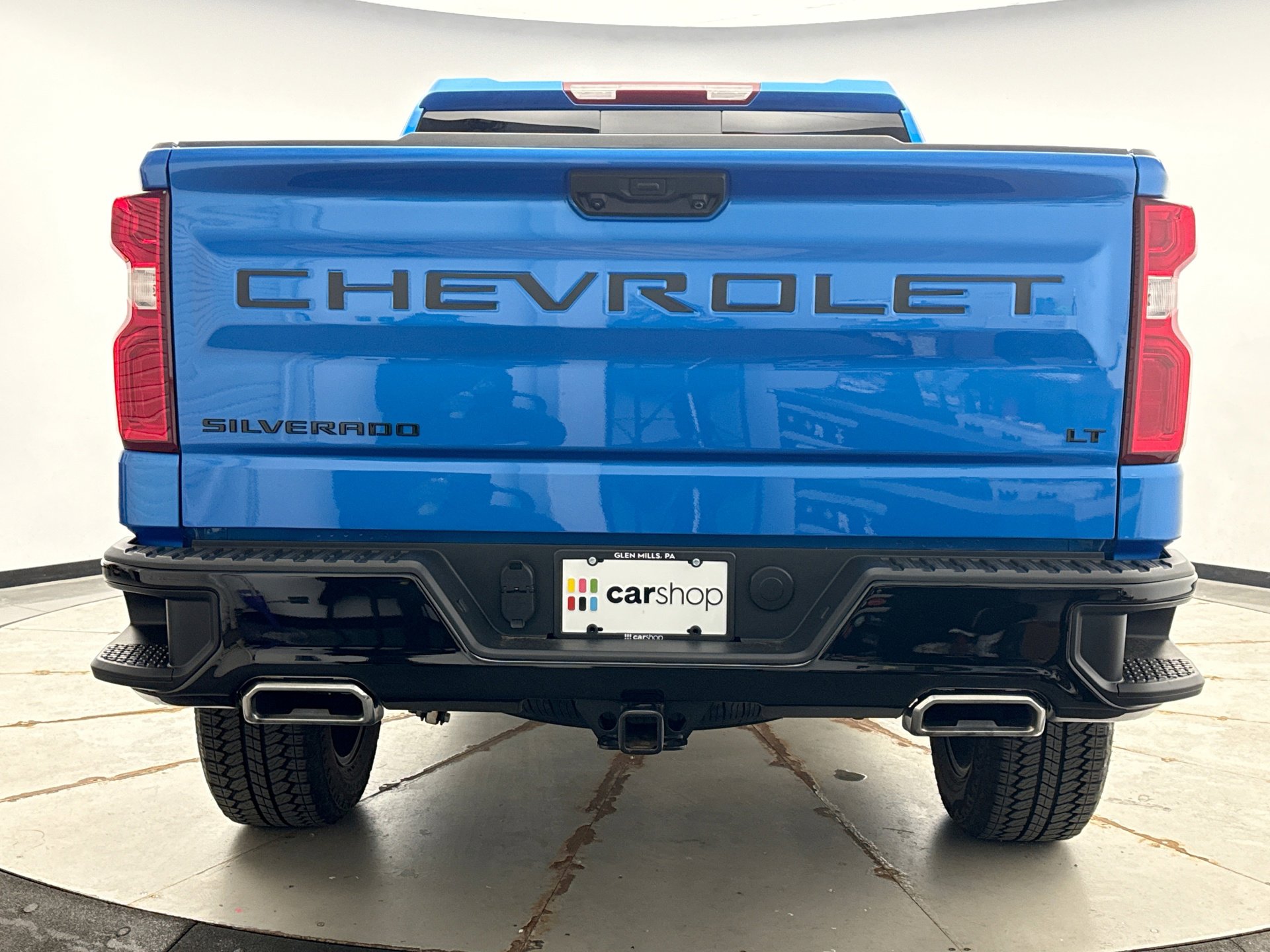Used 2025 Chevrolet Silverado 1500 LT Trail Boss w/ Convenience Package II AWD/4WD image 4