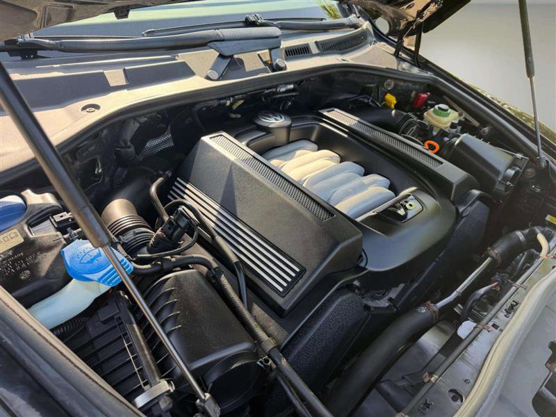 Used 2005 Volkswagen Touareg V8 image 29