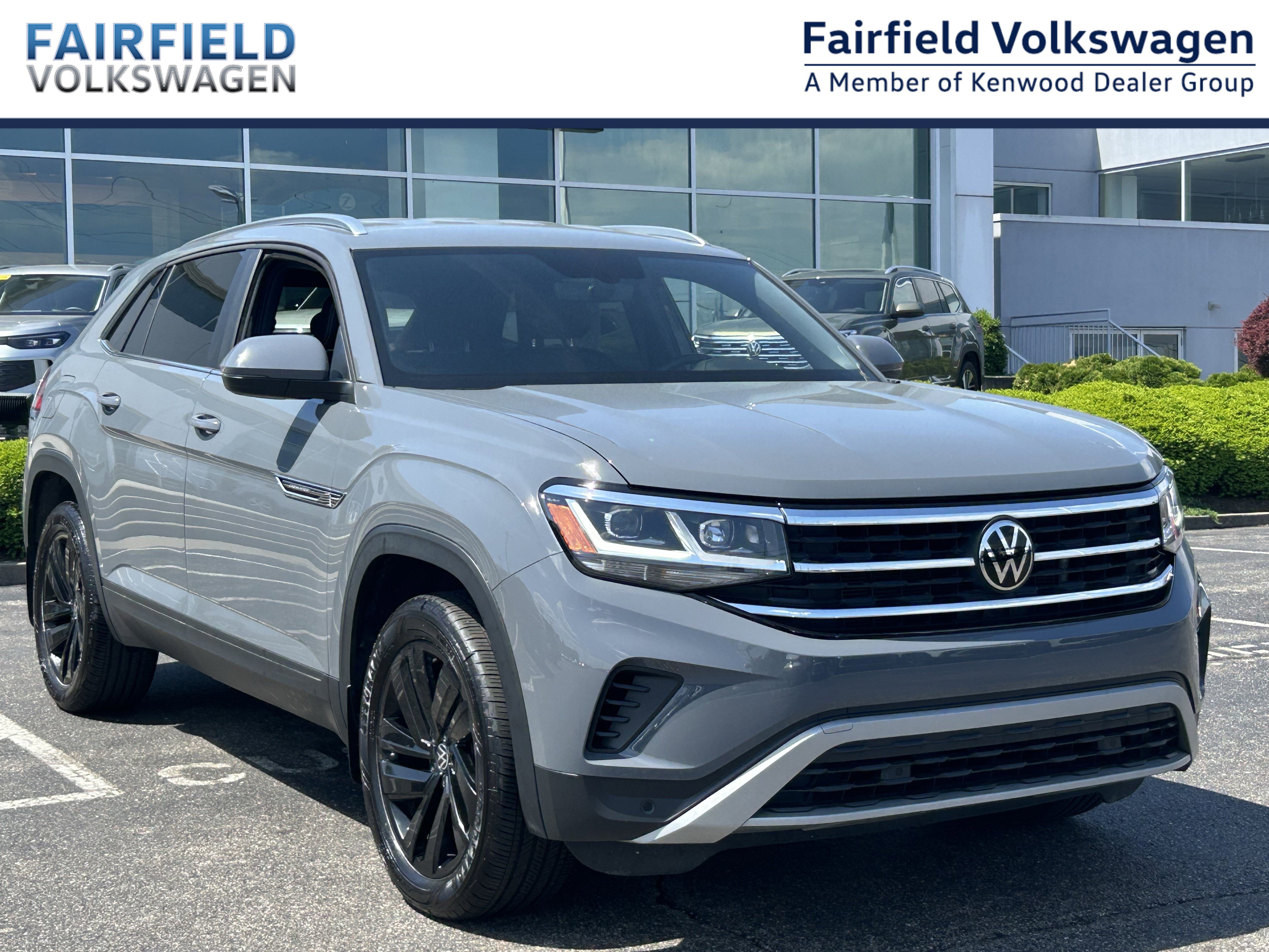 Certified 2023 Volkswagen Atlas Cross Sport SE w/ Black Wheel Package FWD image 1