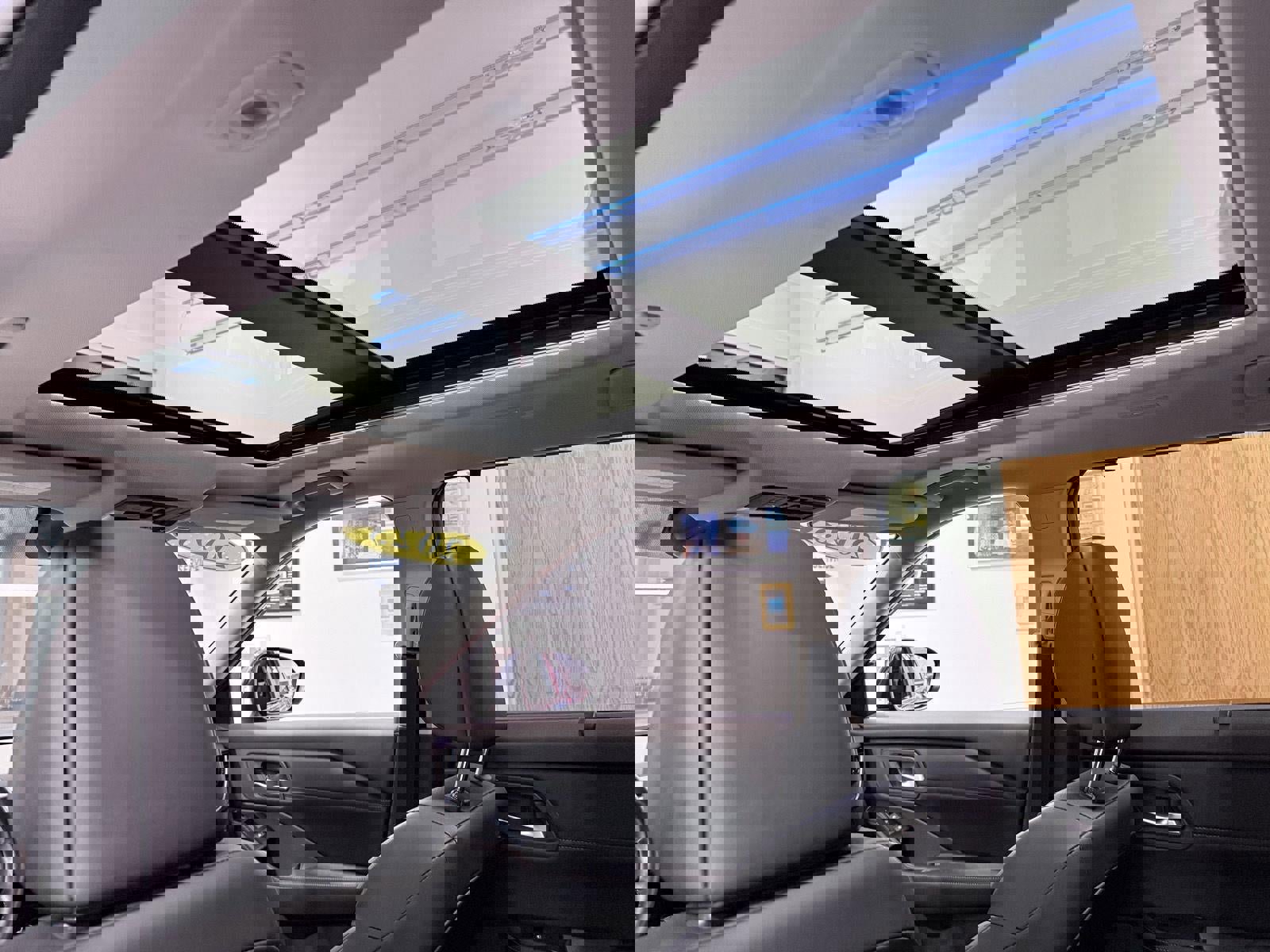 Used 2023 Nissan Rogue SV w/ SV Premium Package image 14