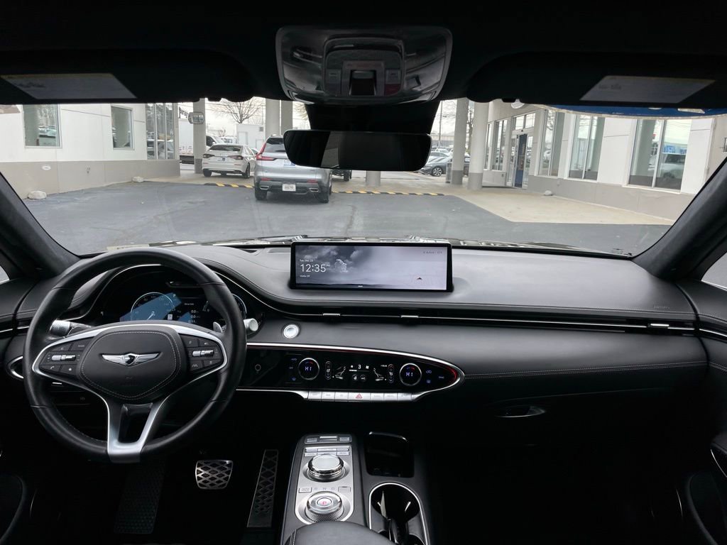 Used 2023 Genesis GV70 3.5T Sport w/ Sport Prestige Package image 10