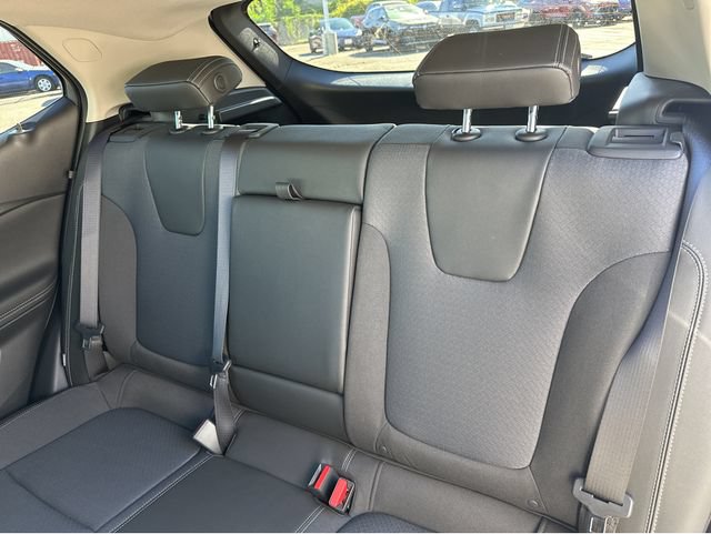 New 2026 Buick Encore GX Preferred w/ Comfort Package FWD image 4