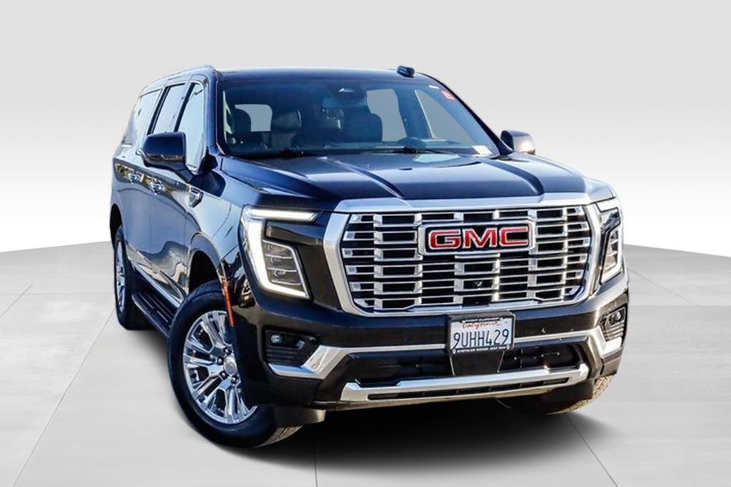 Used 2025 GMC Yukon XL Denali AWD/4WD image 2