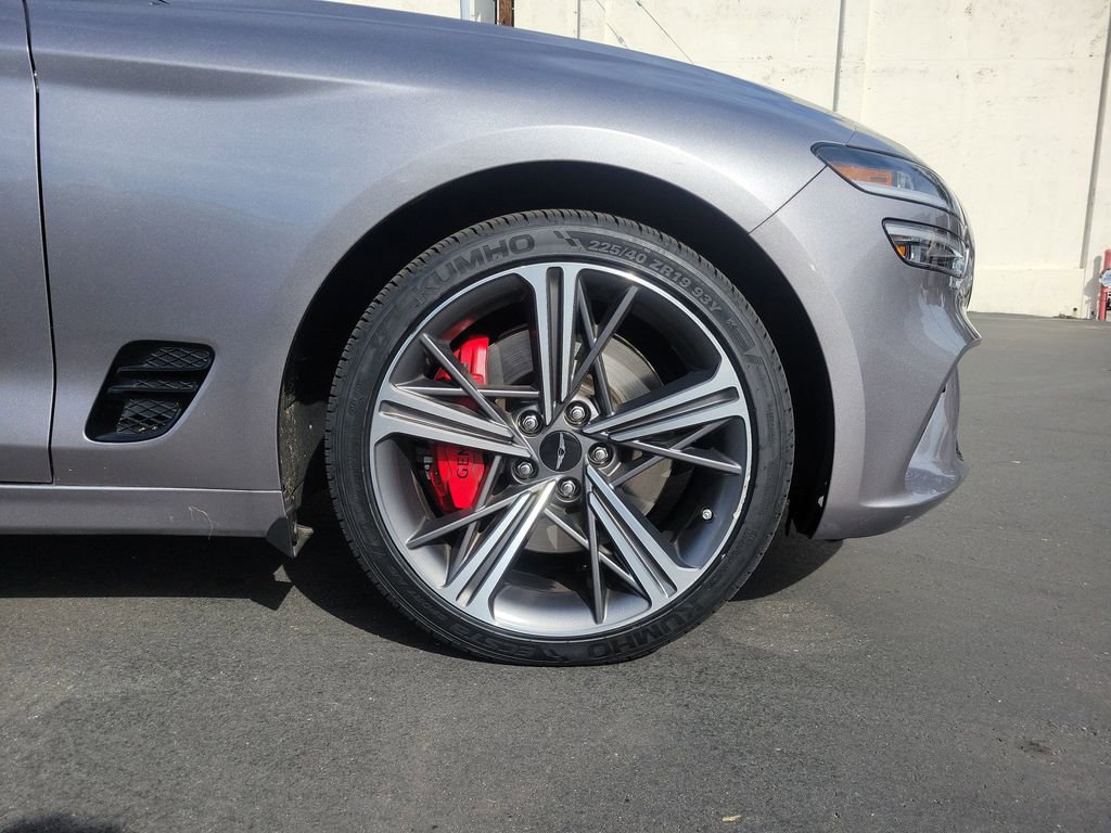 Used 2024 Genesis G70 3.3T Advanced w/ Sport Prestige Package image 6