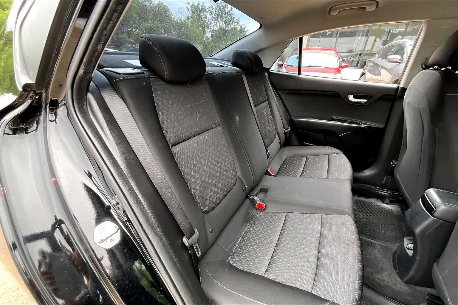 Used 2023 Kia Rio S FWD image 19