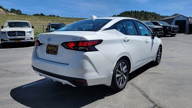 Used 2022 Nissan Versa SV w/ Trunk Package FWD image 6