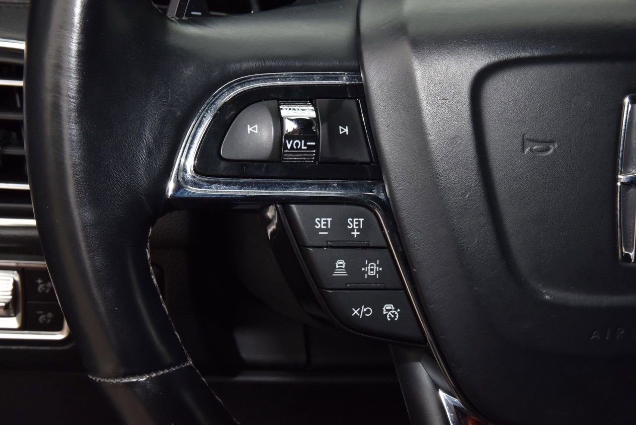 Certified 2024 Lincoln Navigator L 4WD image 24