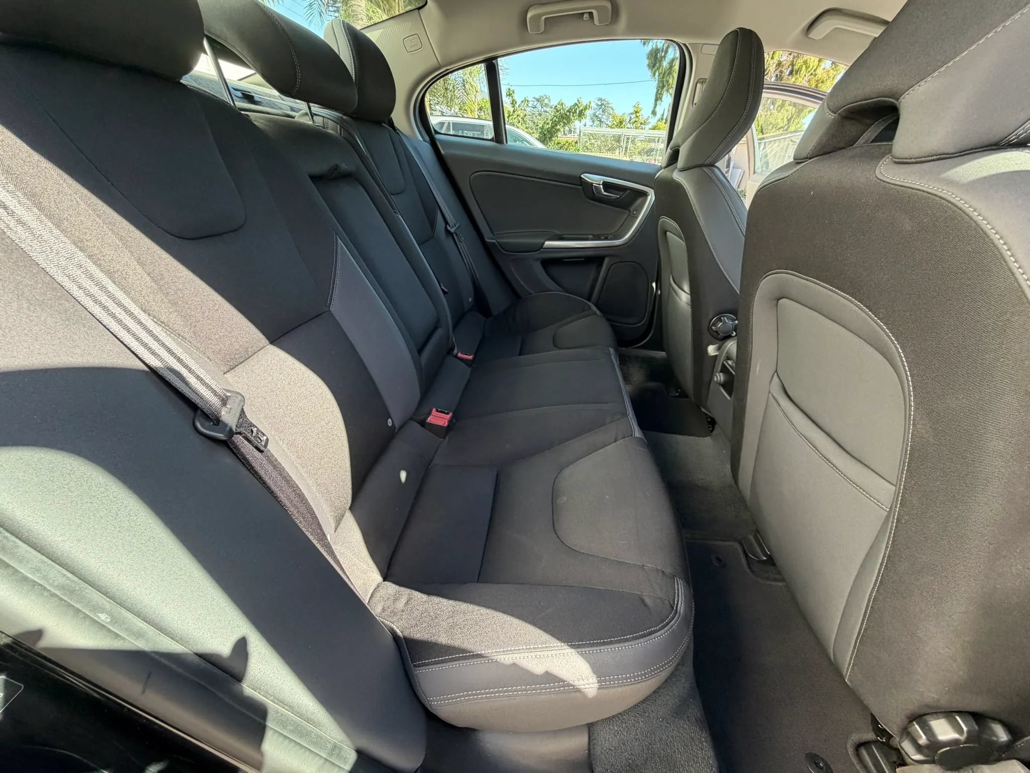 Used 2014 Volvo S60 T5 FWD image 46