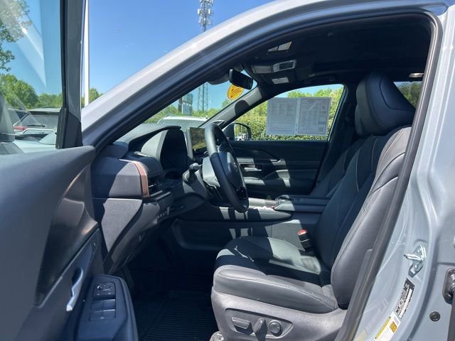 Used 2026 Toyota Grand Highlander AWD Hybrid image 17