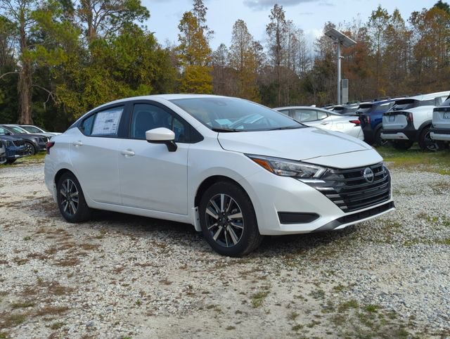 New 2025 Nissan Versa SV w/ Trunk Package image 2