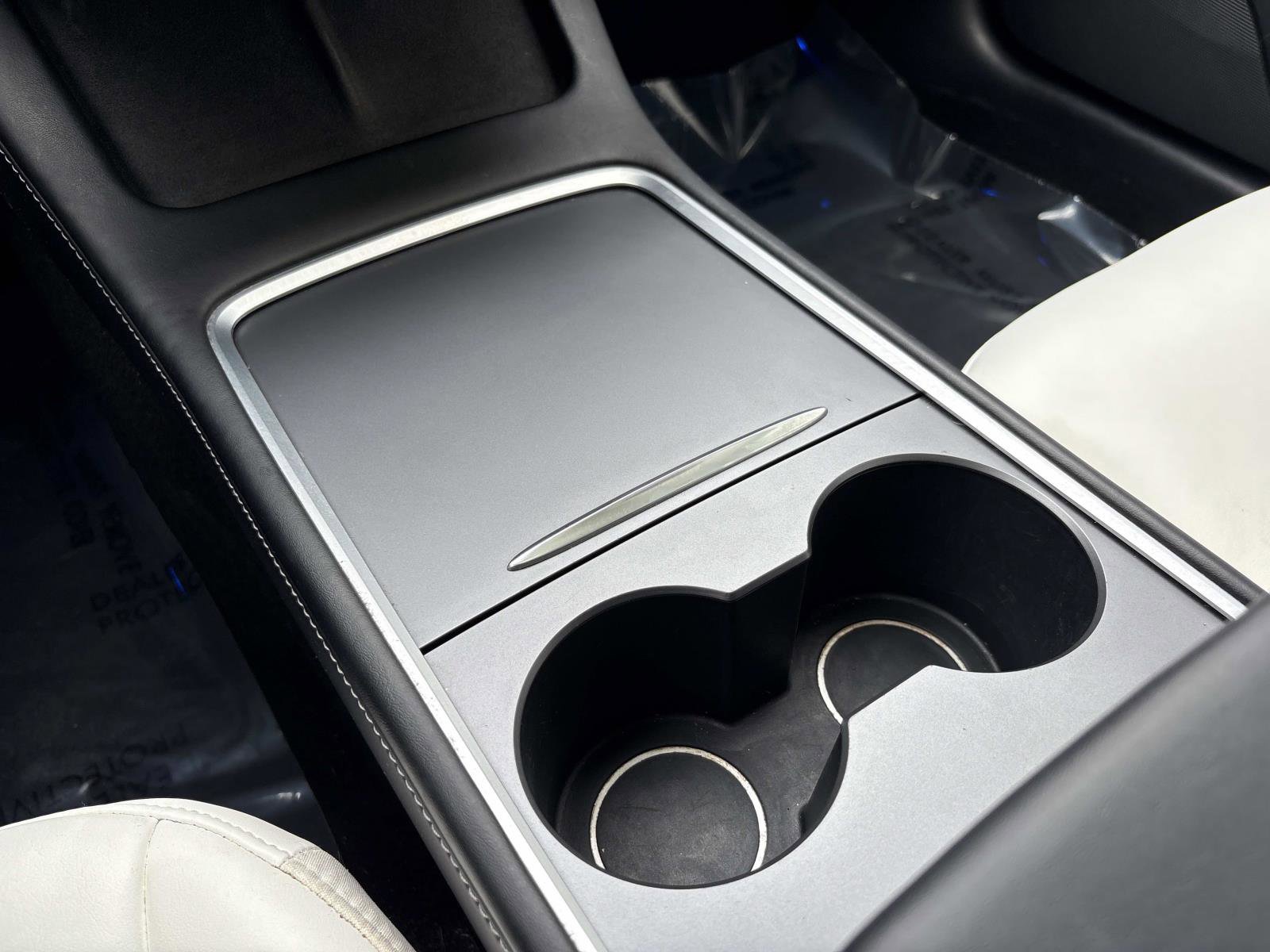 Used 2022 Tesla Model 3 Performance image 25