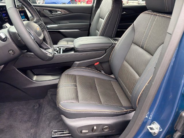 Certified 2026 Chevrolet Traverse High Country w/ LPO, Floor Liner Package AWD/4WD image 10