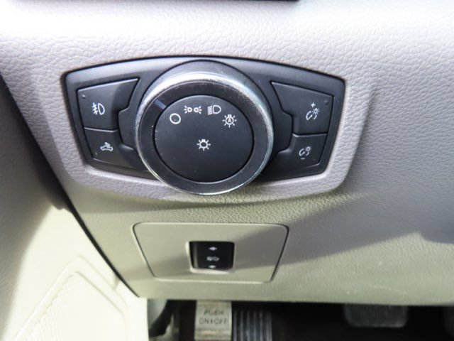 Used 2016 Ford F150 XLT w/ Equipment Group 302A Luxury AWD/4WD image 30