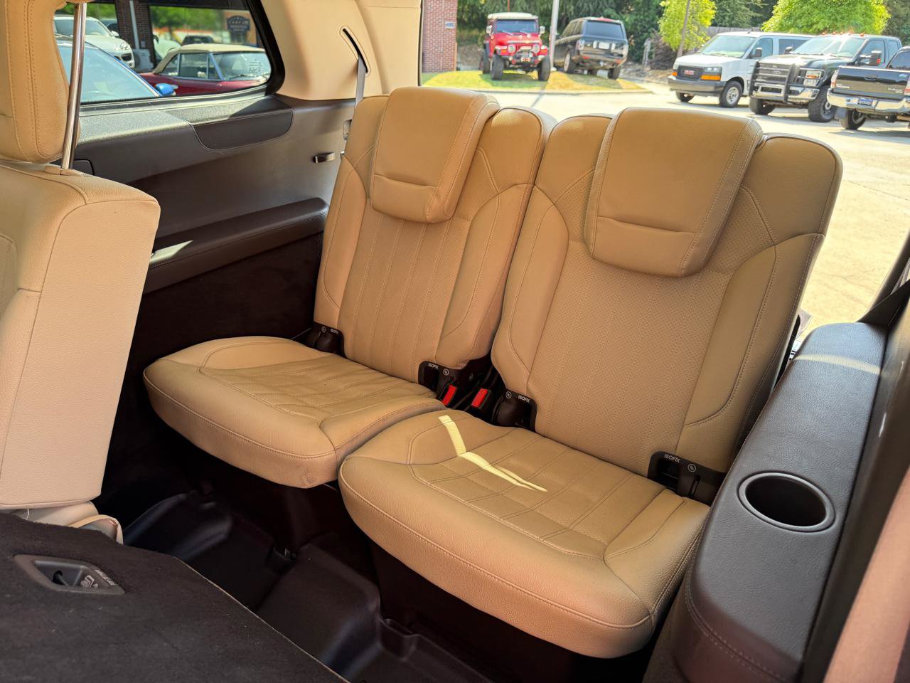 Used 2017 Mercedes-Benz GLS 450 4MATIC image 31