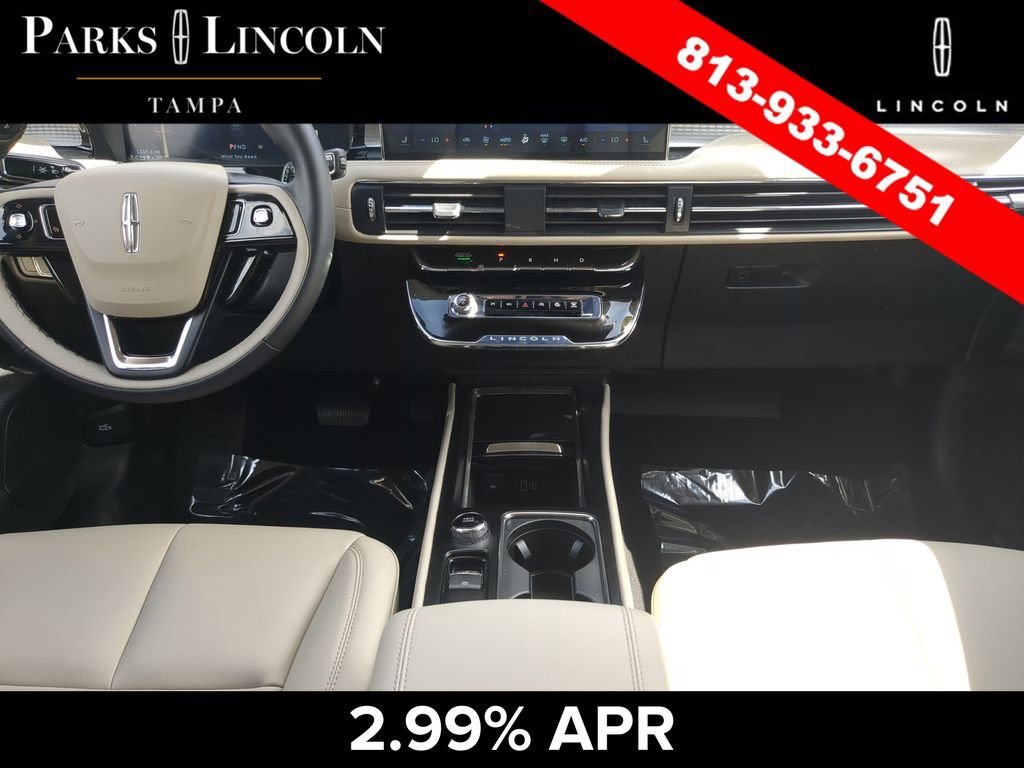 Certified 2025 Lincoln Corsair FWD image 13