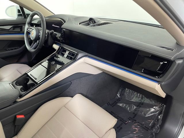 New 2026 Porsche Panamera image 24