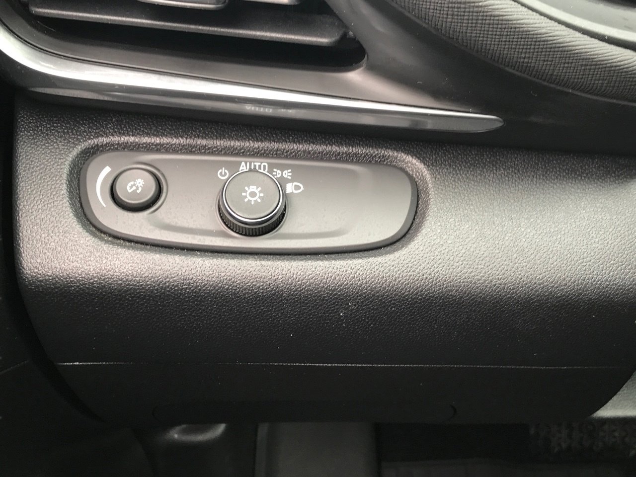 Used 2024 Buick Envista Preferred w/ Convenience I Package image 15