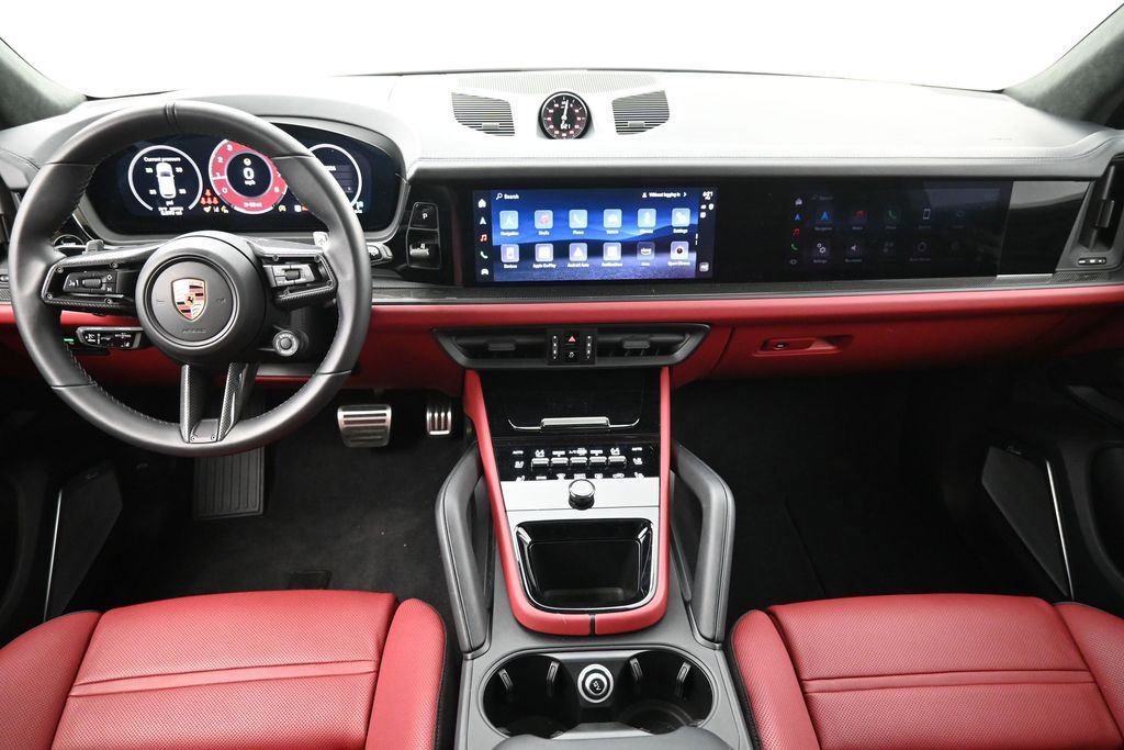 Certified 2026 Porsche Cayenne GTS AWD/4WD image 6