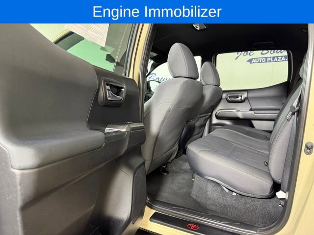 Used 2019 Toyota Tacoma TRD Off-Road image 14