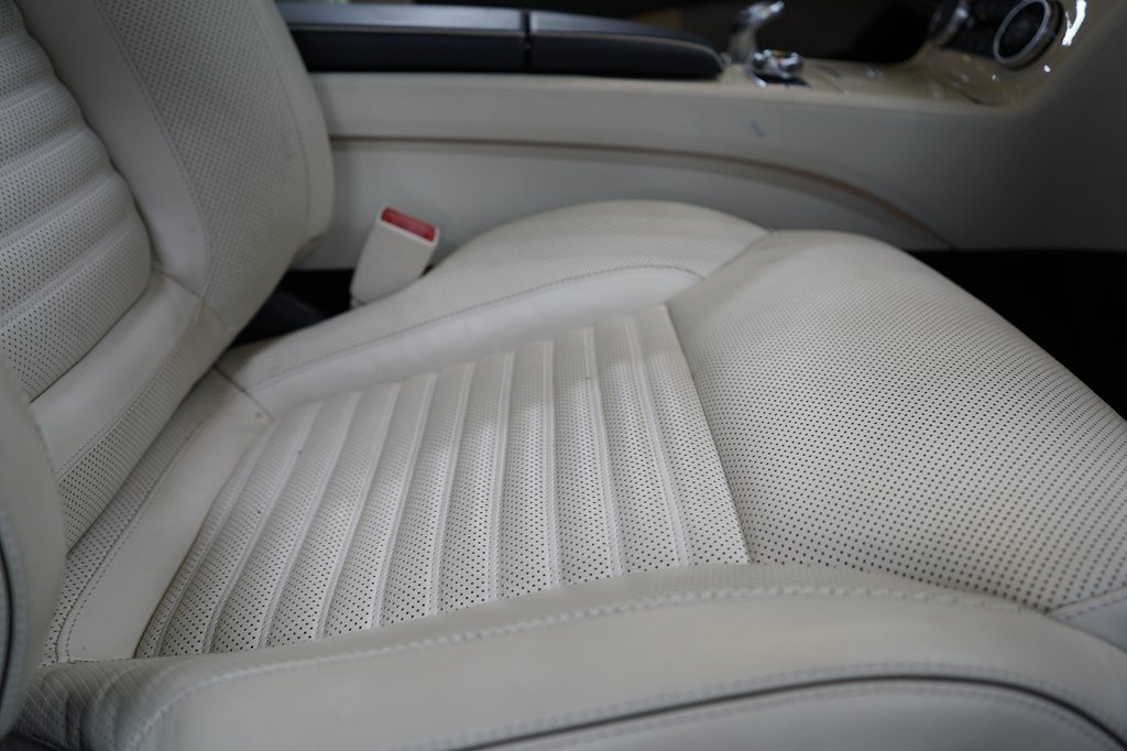 Used 2016 Mercedes-Benz SL 550 w/ Driver Assistance Package image 18