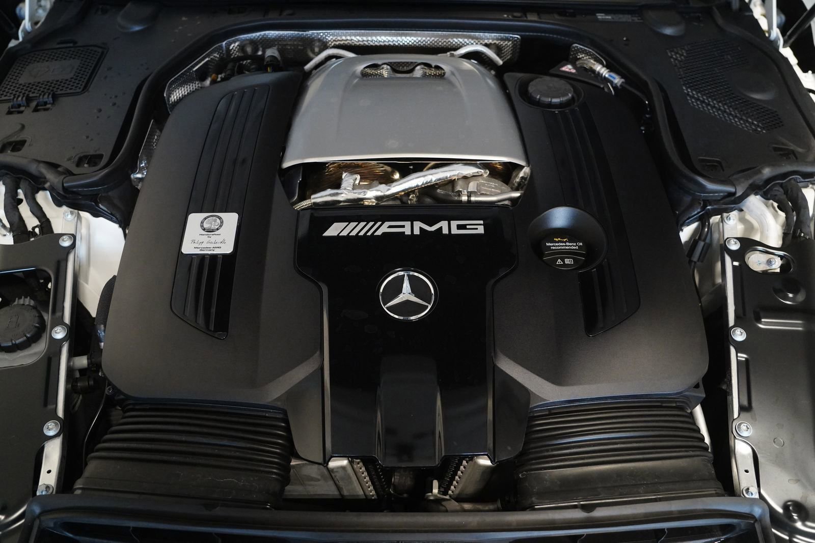 Used 2025 Mercedes-Benz SL 63 AMG S e Performance 4MATIC image 35