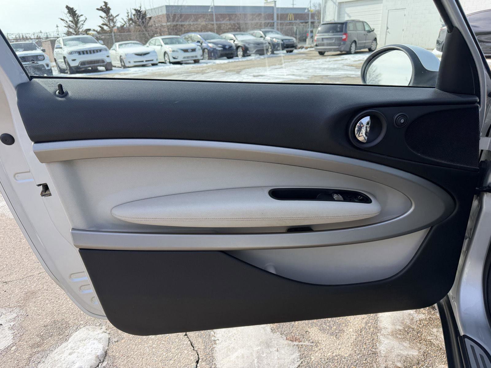 Used 2014 MINI Cooper Paceman image 9